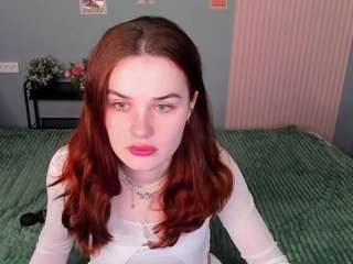 ELANASMITH on webcam for live free nude chat now