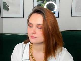 EmilyPoster on webcam for live free nude chat now