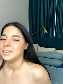 ErikaMoanXXX naked in live sex video chat