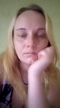 Fantaserka23 naked in live sex video chat