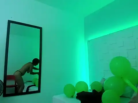 Fenix_Cooper naked in live sex video chat