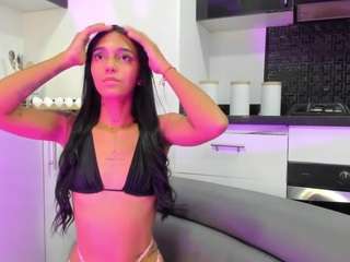 HileyVega on webcam for live free nude chat now
