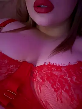 Karolina_hot18 naked in live sex video chat
