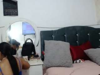 lizzdyron on webcam for live free nude chat now