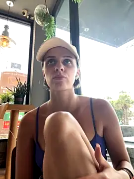 Maya_Bay naked in live sex video chat