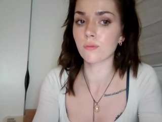 MayaDesire on webcam for live free nude chat now