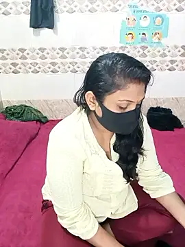 Milf_bhabhi-coupl naked in live sex video chat