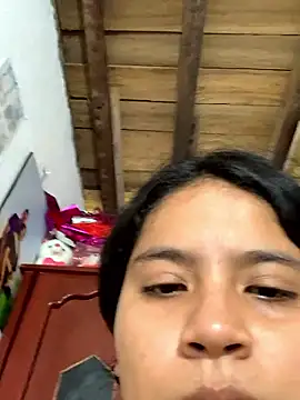 moncerrat_luna naked in live sex video chat
