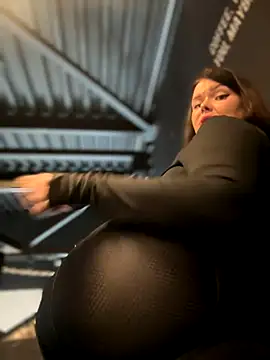 MotherDimitrescu naked in live sex video chat