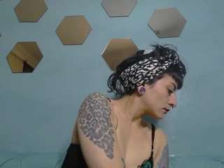 NaughtyKittenm on webcam for live free nude chat now