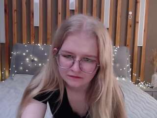 NinoGrace on webcam for live free nude chat now