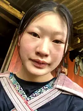 Phamutt naked in live sex video chat