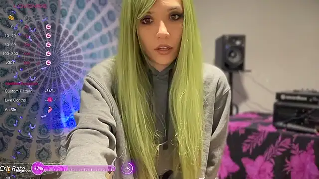 saigefalls naked in live sex video chat