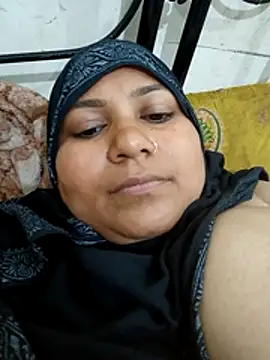 sakina420 naked in live sex video chat
