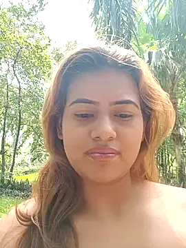 Scarlett_Walker11 naked in live sex video chat