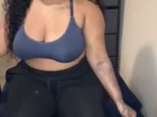 SHE THICK ASF on webcam for live free nude chat now