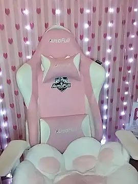 StrawberryPleasure naked in live sex video chat