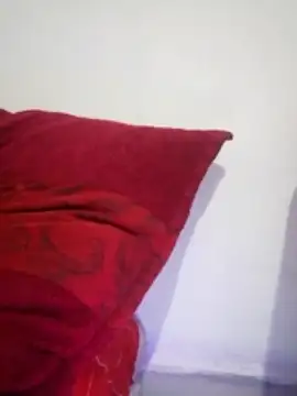 sultana-hot-feet naked in live sex video chat