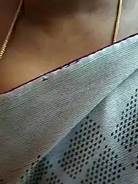 Swapna_143 naked in live sex video chat