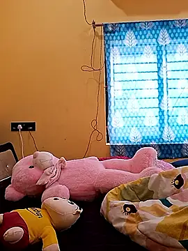 Tamil_hotbaby naked in live sex video chat