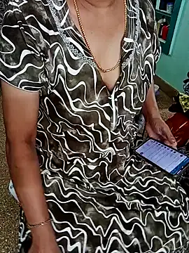 Tamil_penguin naked in live sex video chat