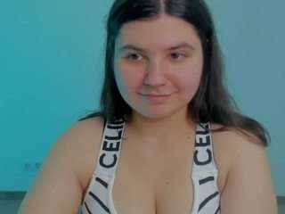 ViolaShy on webcam for live free nude chat now