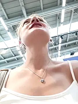 Violet-x naked in live sex video chat