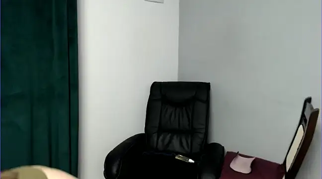 VioletaFlower7 naked in live sex video chat