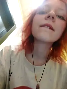 Wild_F0xy naked in live sex video chat