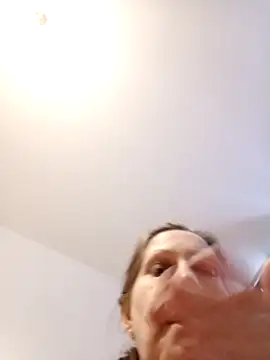 zoerda naked in live sex video chat