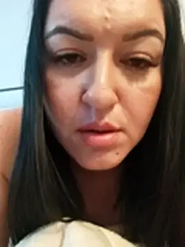 AlexandraGiogio naked in live sex video chat