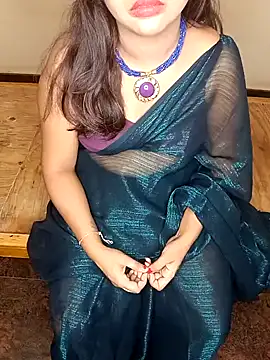 amutha_99 naked in live sex video chat