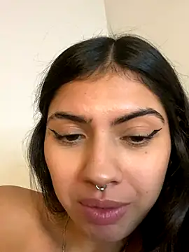 Argentiinita naked in live sex video chat