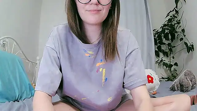 BeatriceTender naked in live sex video chat