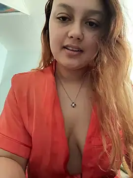 CocoDior naked in live sex video chat