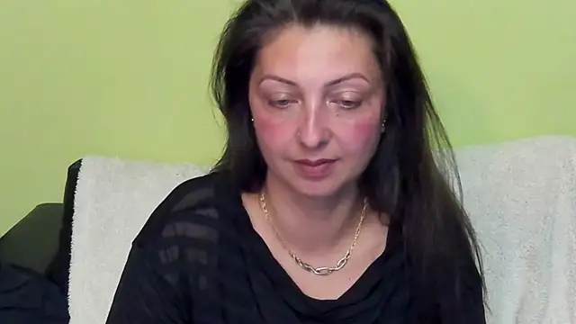 DivinSandra naked in live sex video chat
