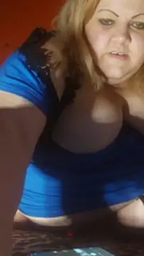 ducicsajsziii naked in live sex video chat