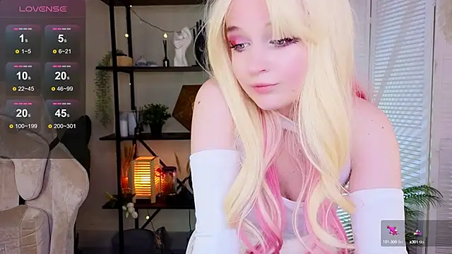 Eva_AFF_ naked in live sex video chat
