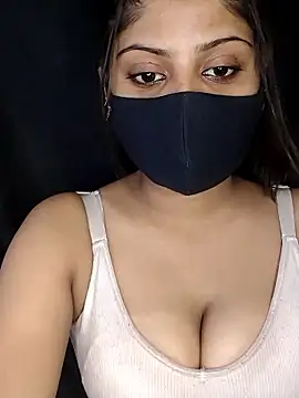 Fiza_01 naked in live sex video chat