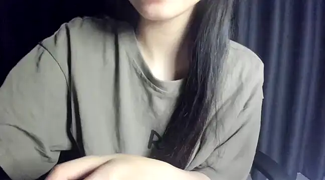 gentle1813 naked in live sex video chat