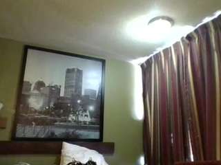 Hell-Katt on webcam for live free nude chat now