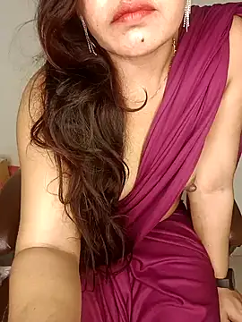 Indian-leone naked in live sex video chat