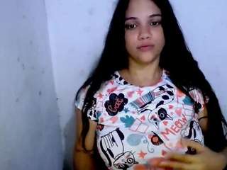 latimav19 on webcam for live free nude chat now