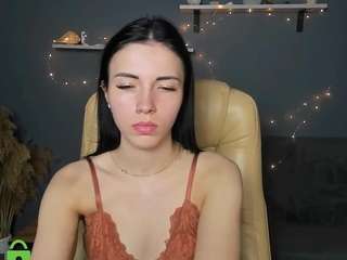 leyla-bounty on webcam for live free nude chat now