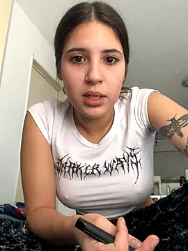 Lolykush naked in live sex video chat