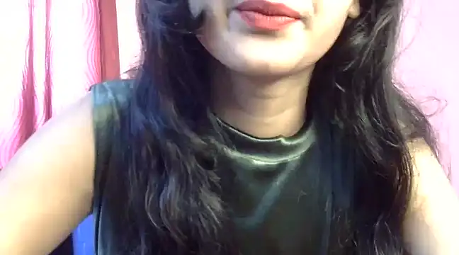 LookSelina naked in live sex video chat
