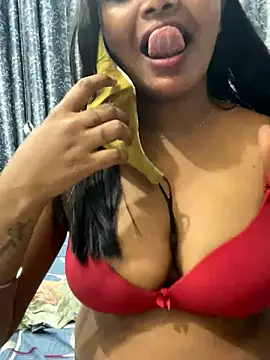 LOVE_HAZEL naked in live sex video chat