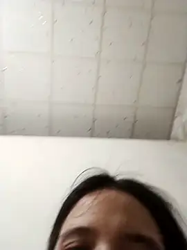 Magic_mie naked in live sex video chat