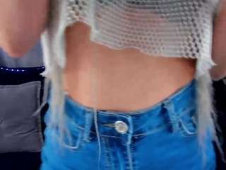 Melinda-Williams on webcam for live free nude chat now