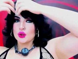 MitziBoo on webcam for live free nude chat now